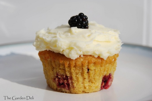 Blackberry cupcake